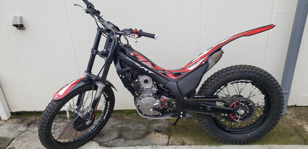 （訳あり）トライアルブレーキassy RTL モンテッサ　ベータ　ガスガスAJP 26ub6-224rt11.jpg